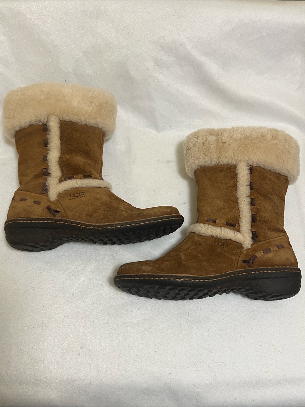 UGG Australia Elijo Chestnut/Tan Suede Shearling Winter Boots